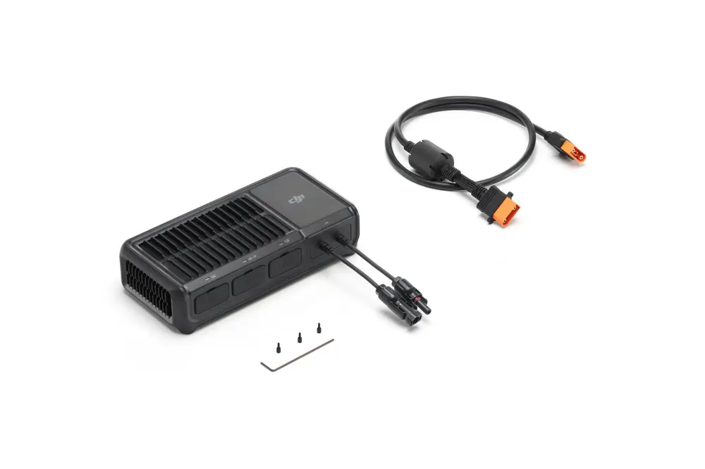 DJI Power 1,8kW Solar Car Charger Combo Set | Akkurat GSV Zertifiziert