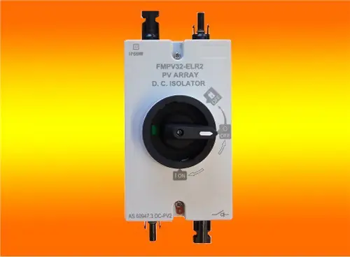 Preis Gesenkt DC Trennschalter mit Solarstecker / Ein Aus Schalter für Wechselrichter 0%