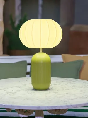 LED Akku Tischleuchte Solar dimmbar Olivgrün IP65 3000K Solange Der Vorrat Reicht